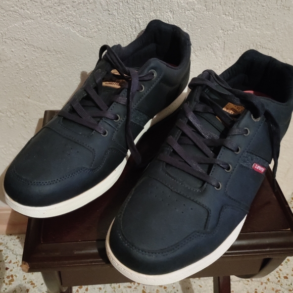 NWOT Levis Mens shoes Lace Up Low Tops size 13 - Picture 5 of 10